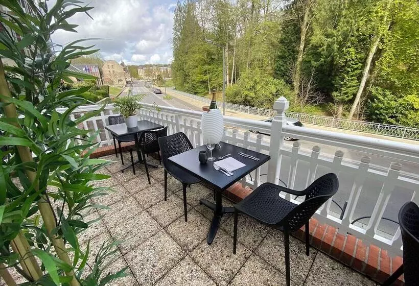 Brit Hotel & Spa Le Roc Au Chien