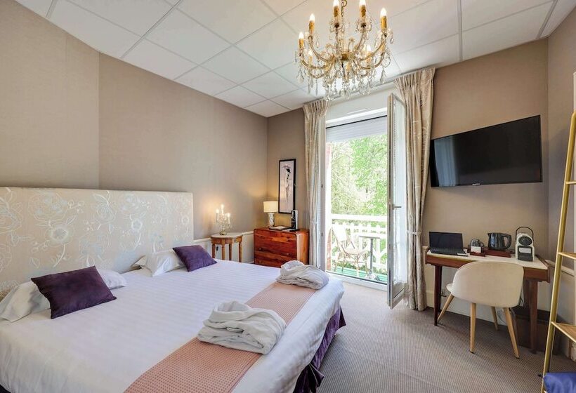 Brit Hotel & Spa Le Roc Au Chien