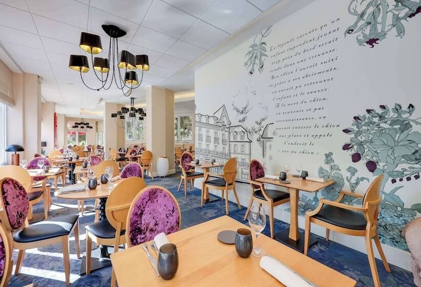 Brit Hotel & Spa Le Roc Au Chien