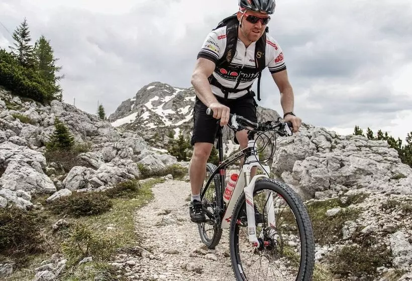 酒店 Diana Dolomites