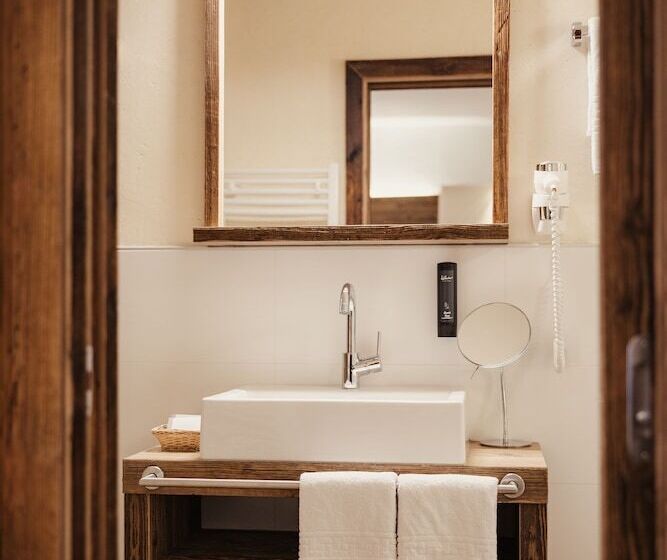 酒店 Diana Dolomites