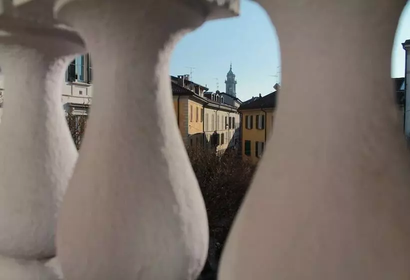 هتل Europa Varese