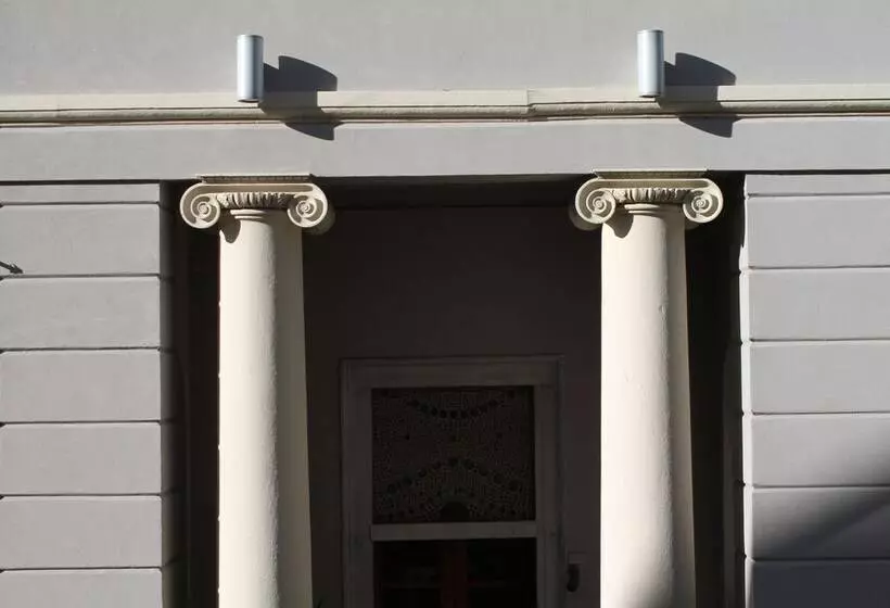 هتل Europa Varese