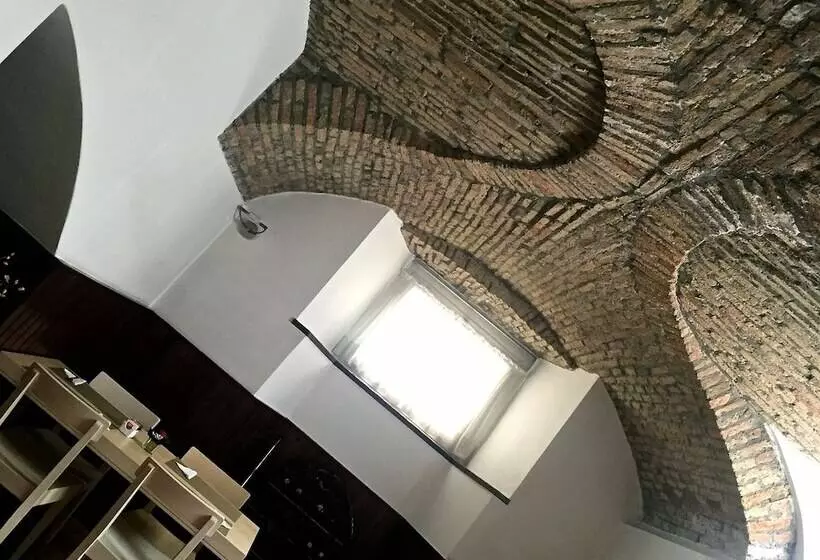 هتل Europa Varese