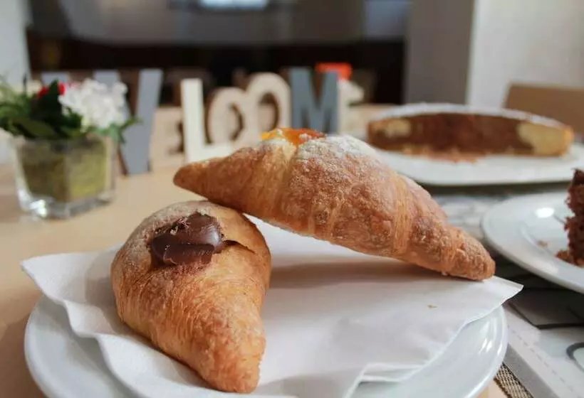 هتل Europa Varese