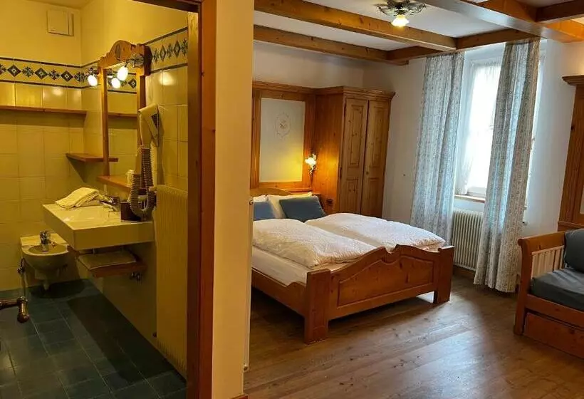 Отель Kaiserkrone Charming Retreat