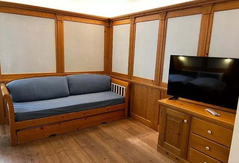 Отель Kaiserkrone Charming Retreat