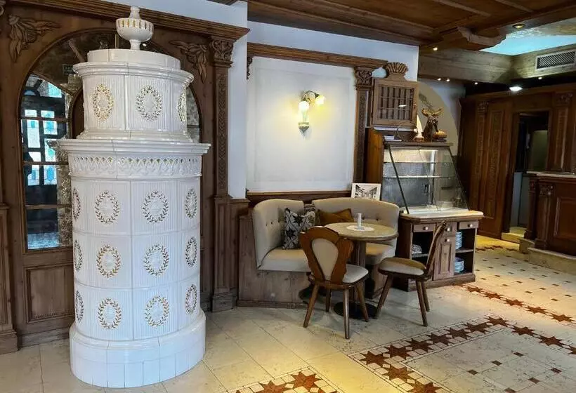 Отель Kaiserkrone Charming Retreat