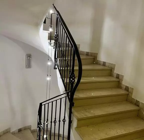 Отель Kaiserkrone Charming Retreat