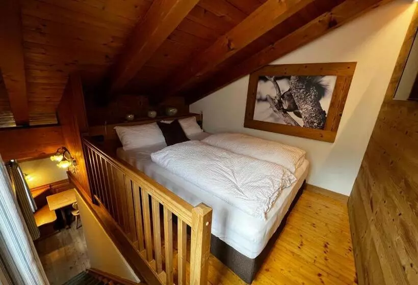 Отель Kaiserkrone Charming Retreat