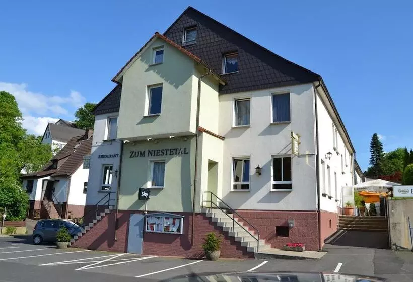 Landhotel Zum Niestetal
