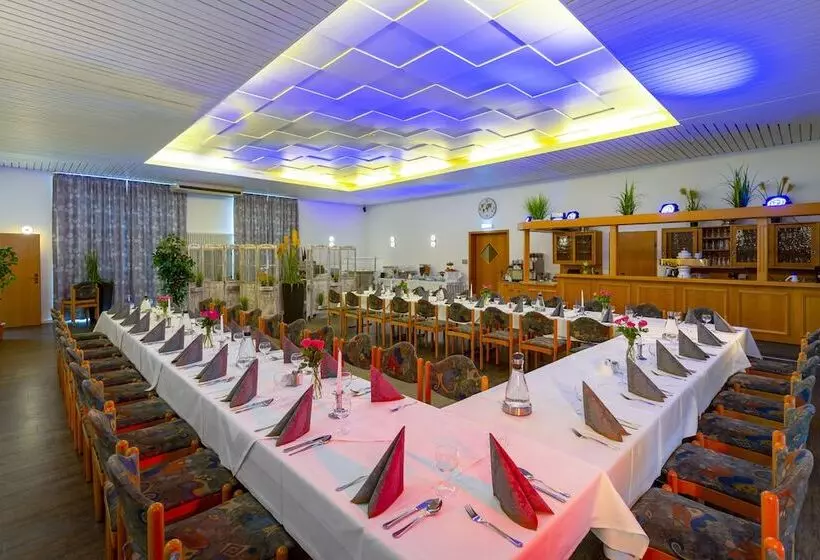 Landhotel Zum Niestetal