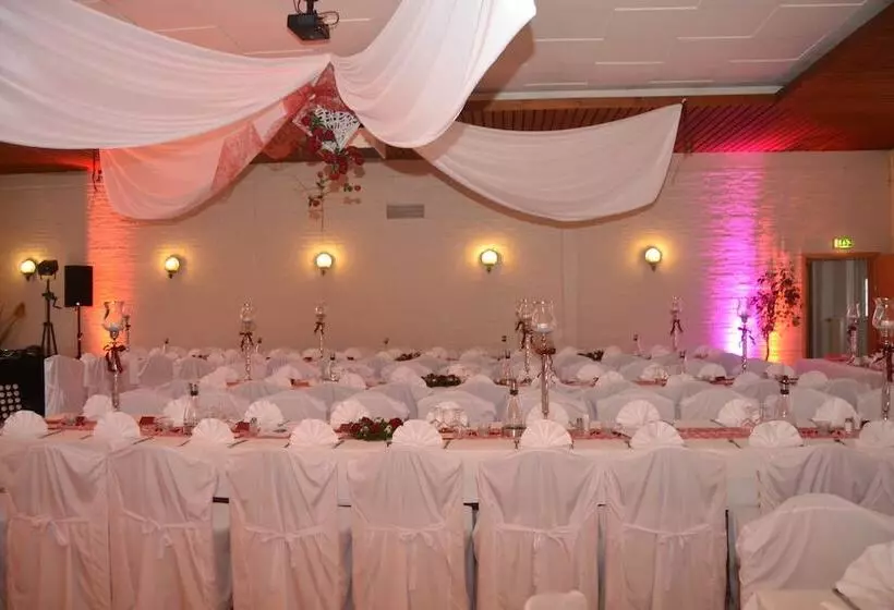 Landhotel Zum Niestetal