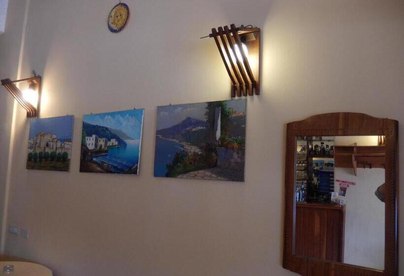 Hotel Pensione 4 Stagioni