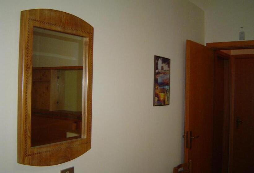 Hotel Pensione 4 Stagioni