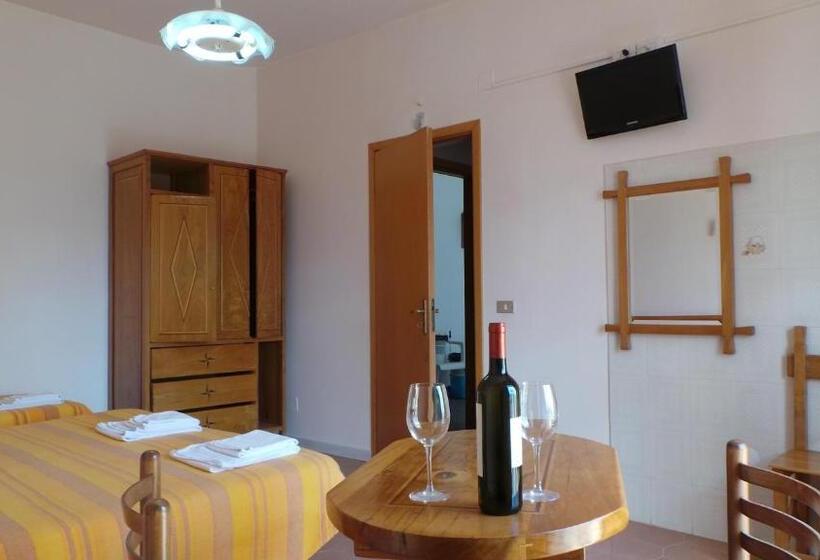 Hotel Pensione 4 Stagioni