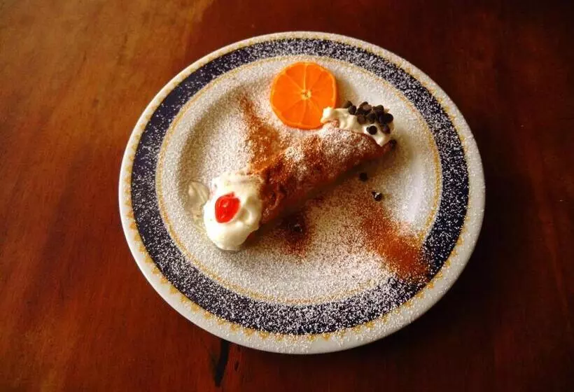 Отель Pensione 4 Stagioni