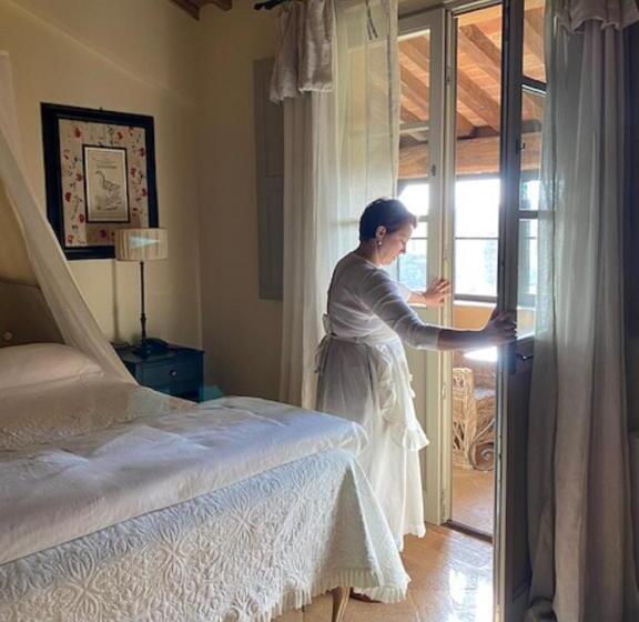Отель Relais Sant Elena