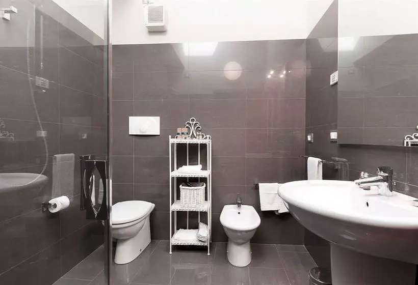 پانسیون Residenza Giuseppe Verdi - Guest House