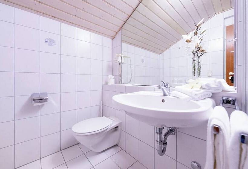 فندق Restaurant Berghof