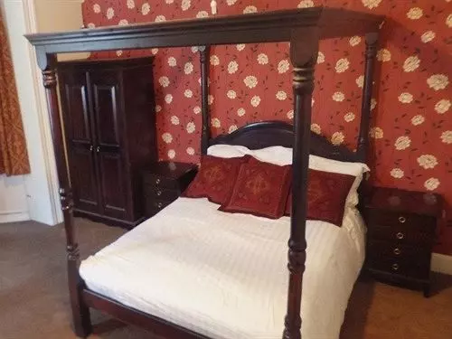 Отель The Westfield