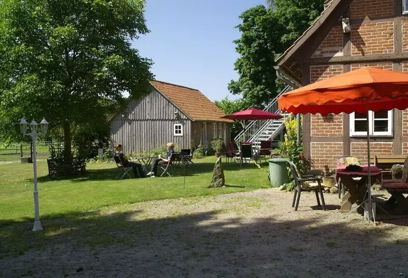 ホテル Traumzeithof