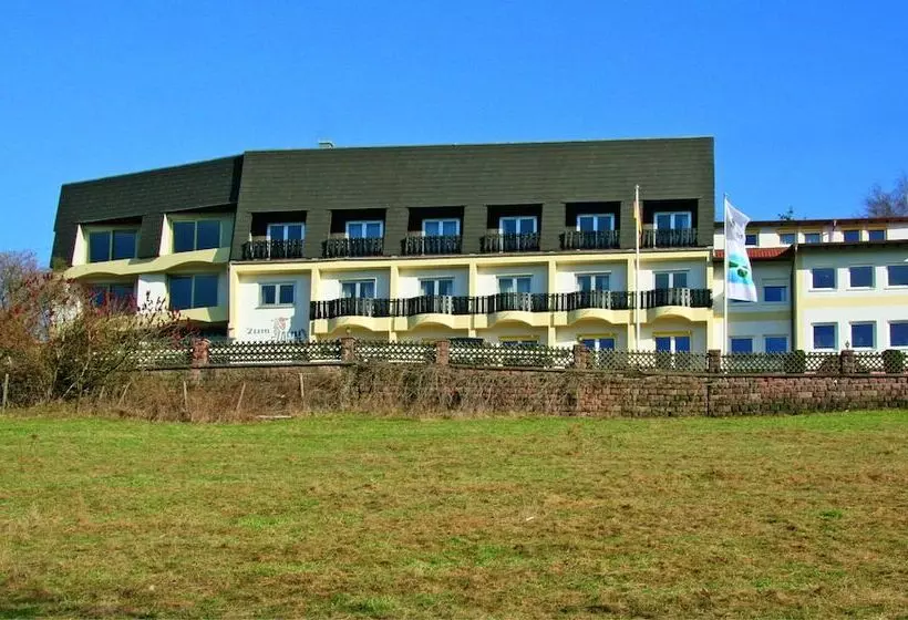 Отель Zum Weissen Lamm