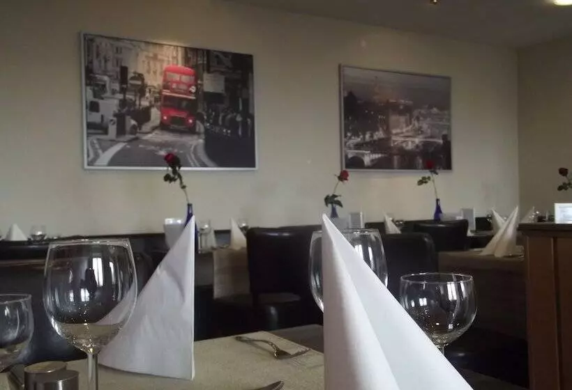 Отель Zum Weissen Lamm