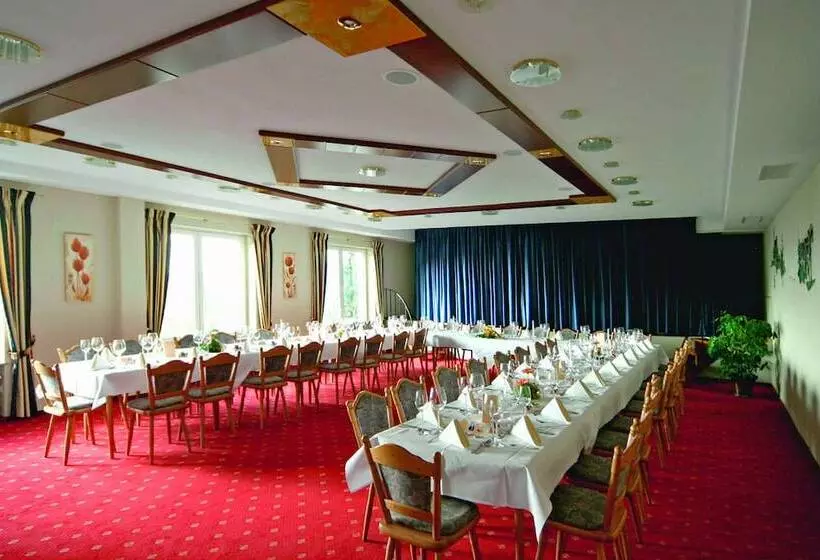 Отель Zum Weissen Lamm