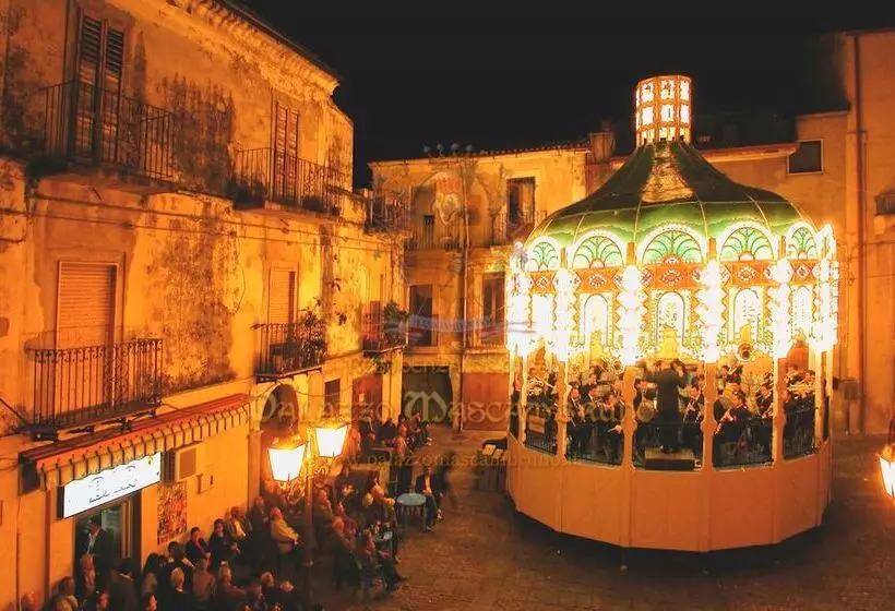 Резиденция Palazzo Mascambruno