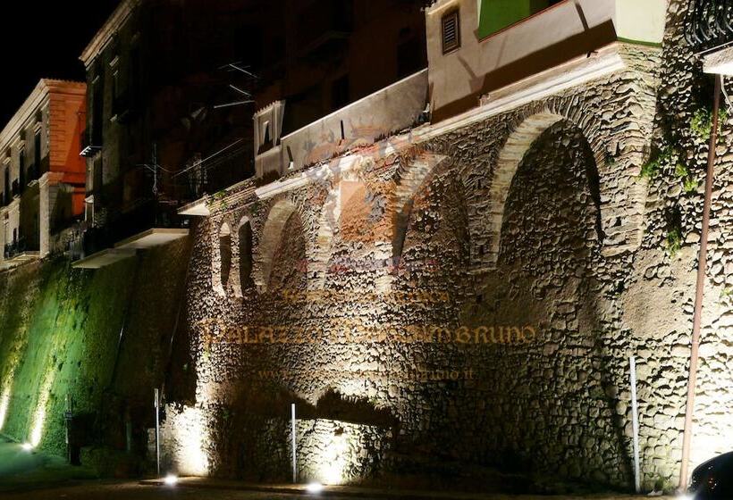 Резиденция Palazzo Mascambruno