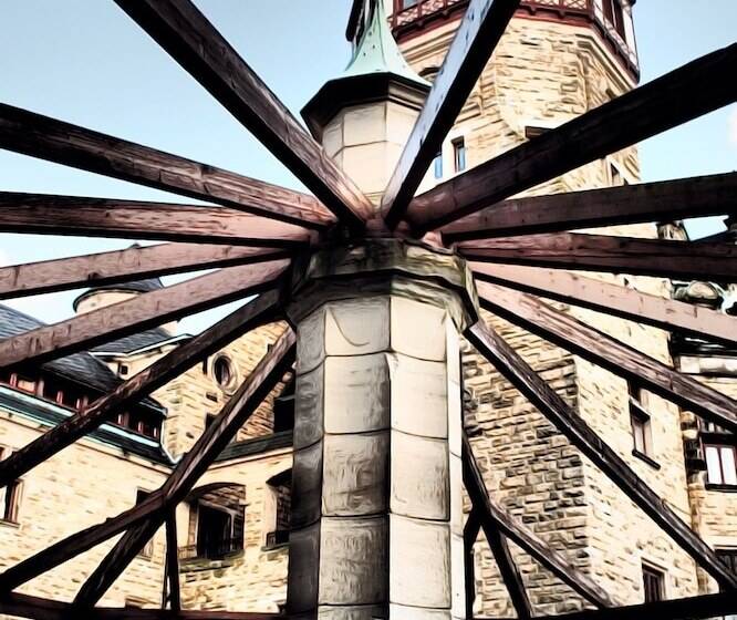 Schloss Hotel Wolfsbrunnen