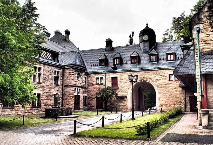 Schloss Hotel Wolfsbrunnen