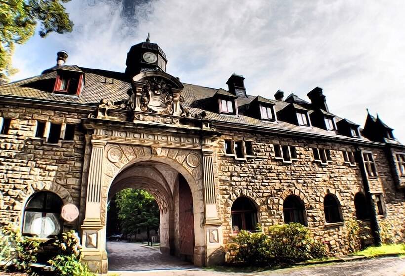 Schloss Hotel Wolfsbrunnen
