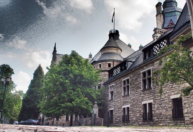 Schloss Hotel Wolfsbrunnen