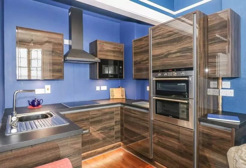 Apartment 3