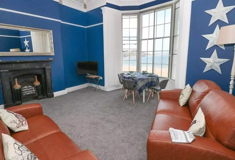 Apartment 3