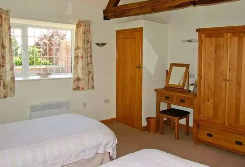 Byre Cottage