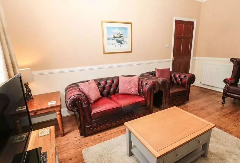 Coquet Cottage