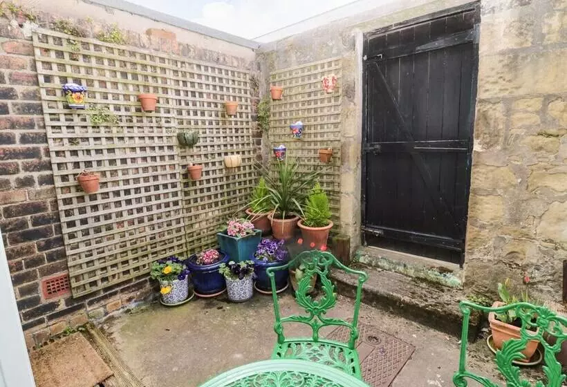 Coquet Cottage