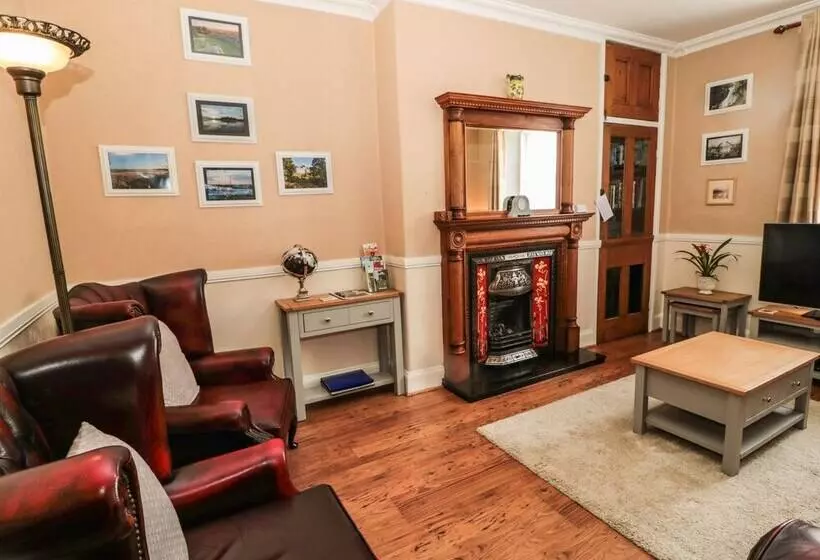 Coquet Cottage