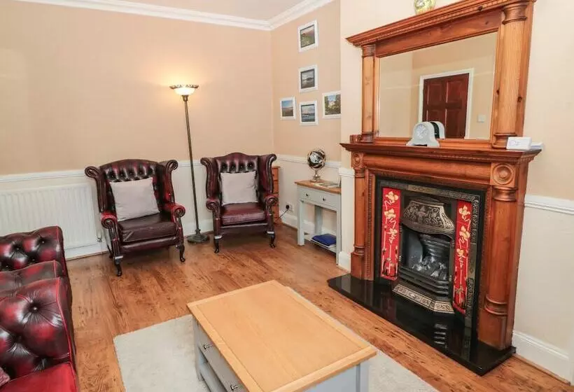 Coquet Cottage