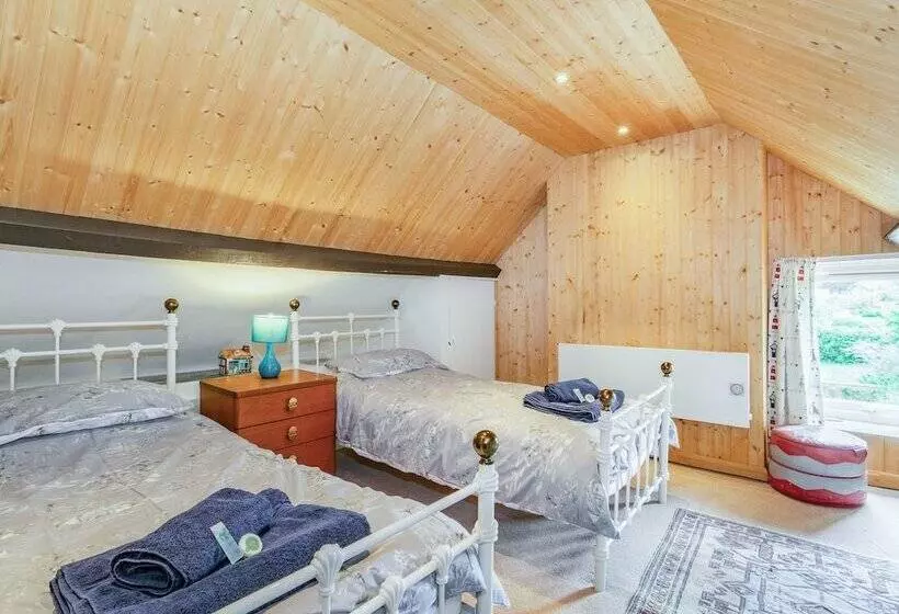 Duck Cottage