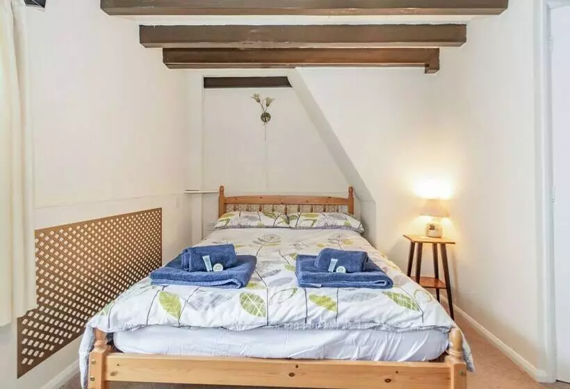 Duck Cottage