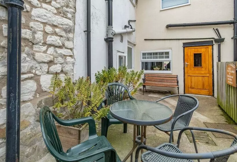 Duck Cottage