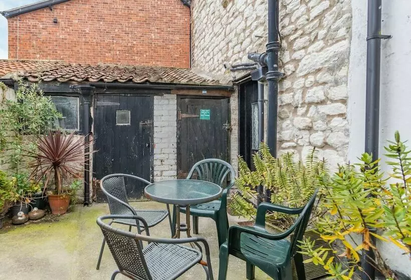 Duck Cottage