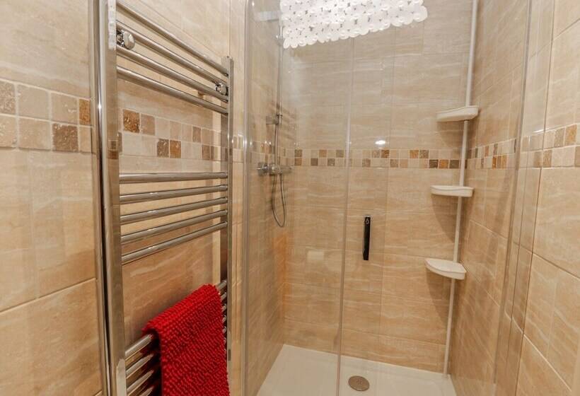 Manor Heath The Duplex