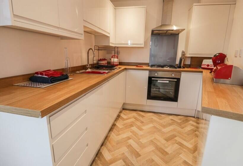 Manor Heath The Duplex