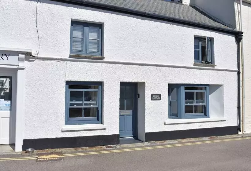 Prydes Cottage