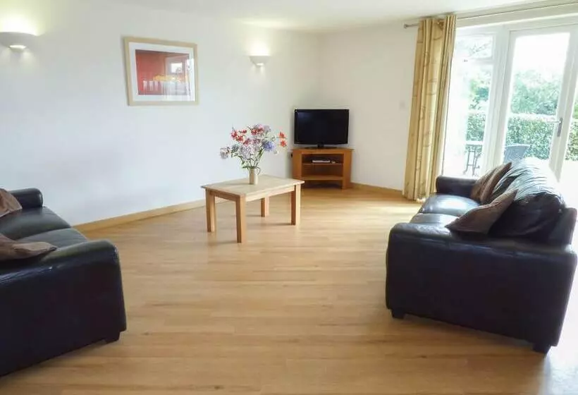 Apartment B1